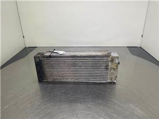 Manitou MT523 - Cooler/Kühler/Koeler - מנוע עבור מכונת בנייה: תמונה 1 Manitou MT523 - Cooler/Kühler/Koeler - מנוע עבור מכונת בנייה: תמונה 1