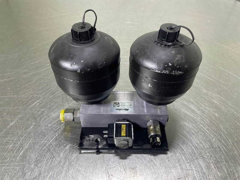 Mecalac 12MTX-4108214A-Stabilising module - חלקי הידרוליקה עבור מכונת בנייה: תמונה 1 Mecalac 12MTX-4108214A-Stabilising module - חלקי הידרוליקה עבור מכונת בנייה: תמונה 1