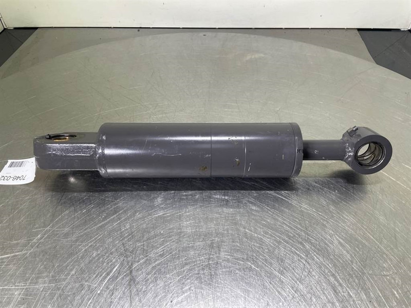 Mecalac 12MTX-5671136-Steering cylinder/Lenkzylinder - חלקי הידרוליקה עבור מכונת בנייה: תמונה 2 Mecalac 12MTX-5671136-Steering cylinder/Lenkzylinder - חלקי הידרוליקה עבור מכונת בנייה: תמונה 2