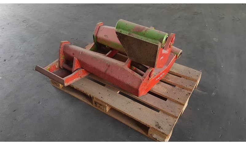 Merlo P 35 - Outrigger/Pratzen/Stempelpoot - מסגרת/ שלדה: תמונה 3 Merlo P 35 - Outrigger/Pratzen/Stempelpoot - מסגרת/ שלדה: תמונה 3