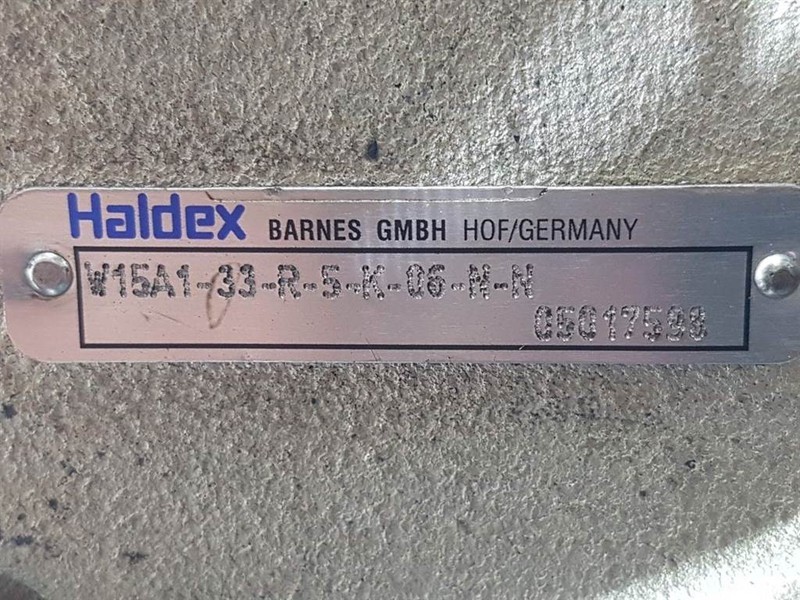 O & K L20I-Haldex W15A1-33-R-5-K-06-N-N-Gearpump - חלקי הידרוליקה: תמונה 4 O & K L20I-Haldex W15A1-33-R-5-K-06-N-N-Gearpump - חלקי הידרוליקה: תמונה 4