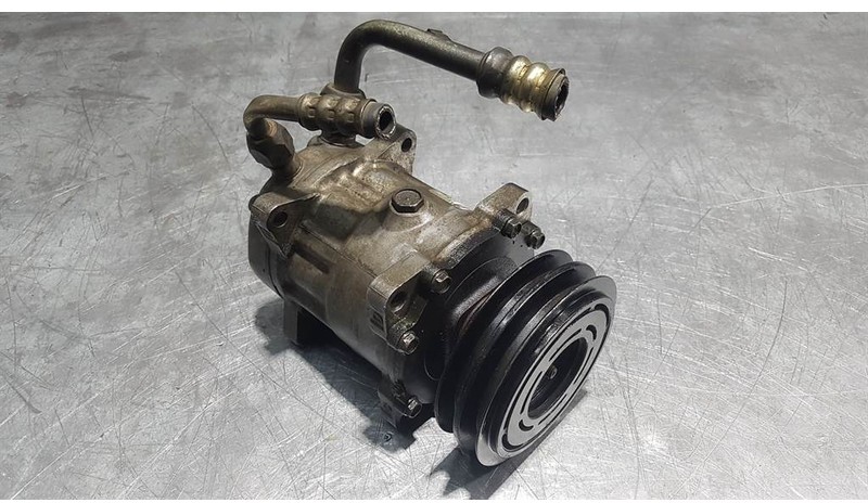 SANDEN U4652 - Compressor/Kompressor/Aircopomp - מדחס מזגן עבור מכונת בנייה: תמונה 1 SANDEN U4652 - Compressor/Kompressor/Aircopomp - מדחס מזגן עבור מכונת בנייה: תמונה 1