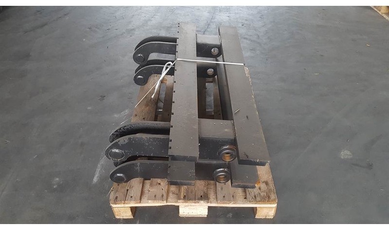 Schaeff SKL / SKS - Forks/Palletgabeln/Palletvorken - מזלגות: תמונה 3 Schaeff SKL / SKS - Forks/Palletgabeln/Palletvorken - מזלגות: תמונה 3