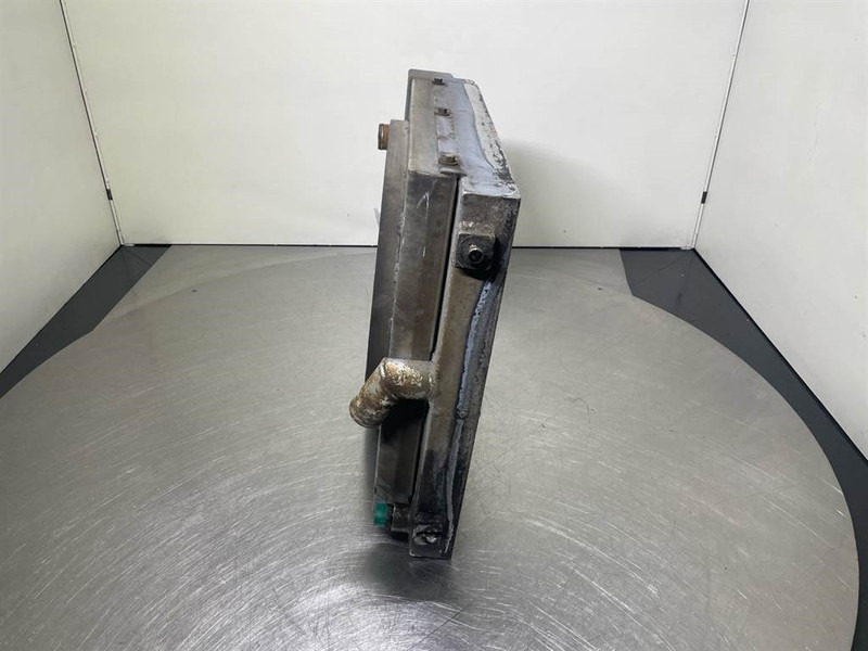 Schaeff SKL843-5010660860/5010663023-Cooler/Kühler/Koeler - מנוע עבור מכונת בנייה: תמונה 2 Schaeff SKL843-5010660860/5010663023-Cooler/Kühler/Koeler - מנוע עבור מכונת בנייה: תמונה 2