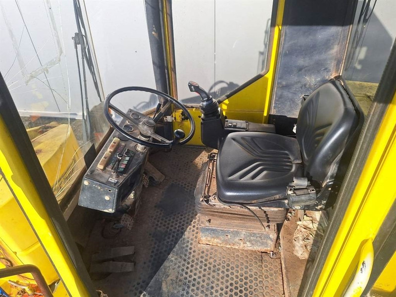 מעמיס גלגלים Schaeff SKS 661: תמונה 8