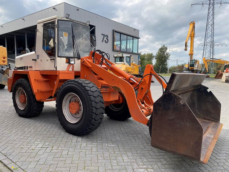 Schaeff SKS 661 - מעמיס גלגלים: תמונה 3 Schaeff SKS 661 - מעמיס גלגלים: תמונה 3