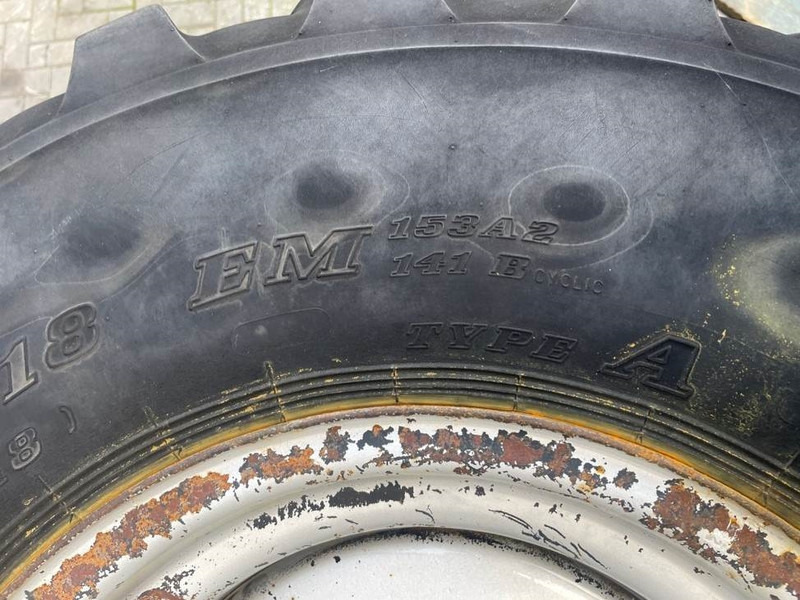 גלגלים וצמיגים עבור מכונת בנייה Terex AL80-Dunlop 405/70R18 (15.5/70R18)-Tire/Reifen: תמונה 7