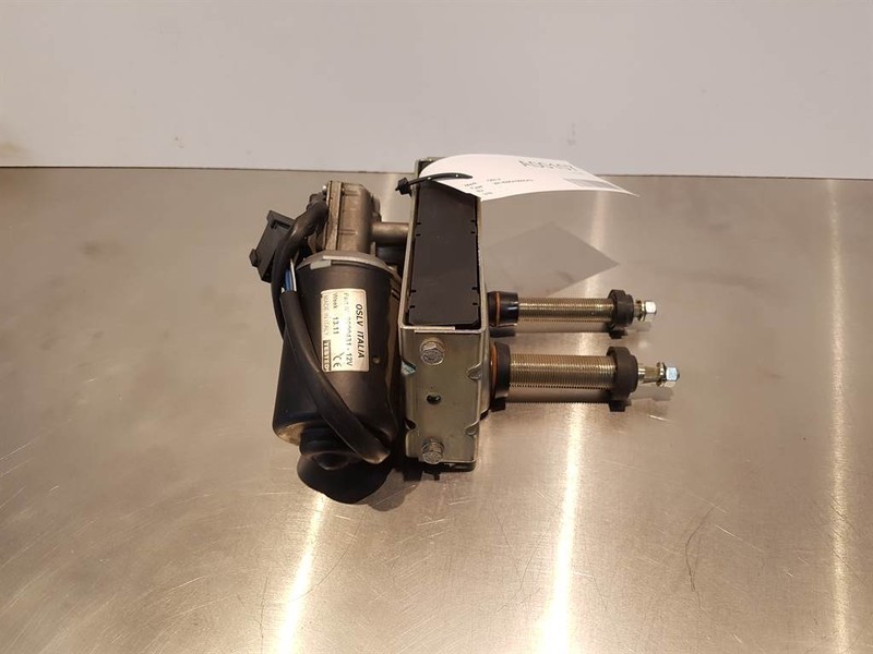 Terex TL/SKL-5388665416-OSLV-Wiper motor/Wischermotor - מערכת חשמל עבור מכונת בנייה: תמונה 5 Terex TL/SKL-5388665416-OSLV-Wiper motor/Wischermotor - מערכת חשמל עבור מכונת בנייה: תמונה 5