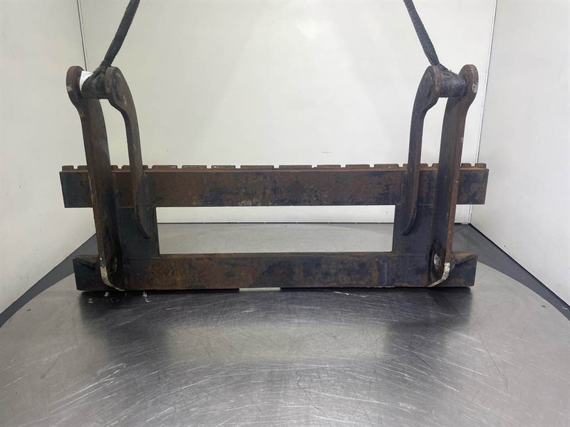 Terex TL100 Speeder-Forks/Palletgabeln/Palletvorken - מזלגות עבור מכונת בנייה: תמונה 4 Terex TL100 Speeder-Forks/Palletgabeln/Palletvorken - מזלגות עבור מכונת בנייה: תמונה 4