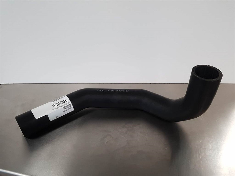 Terex TL120 - Hose / Schlauch / Slang - מנוע וחלקים עבור מכונת בנייה: תמונה 5 Terex TL120 - Hose / Schlauch / Slang - מנוע וחלקים עבור מכונת בנייה: תמונה 5