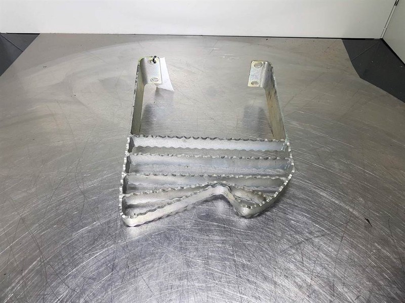 Terex TL260-0455006048-Stair panel/Trittstufen/Trap - מסגרת/ שלדה: תמונה 1 Terex TL260-0455006048-Stair panel/Trittstufen/Trap - מסגרת/ שלדה: תמונה 1