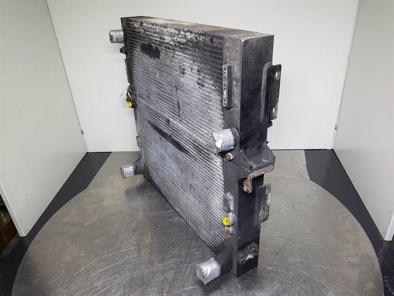 Terex TL260 - Cooler/Kühler/Koeler - מנוע וחלקים עבור מכונת בנייה: תמונה 2 Terex TL260 - Cooler/Kühler/Koeler - מנוע וחלקים עבור מכונת בנייה: תמונה 2