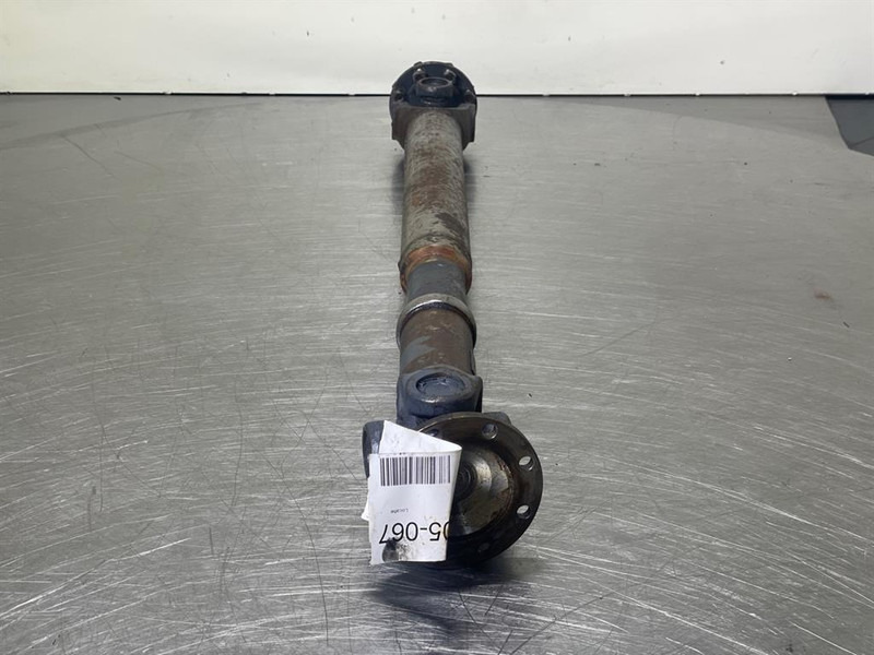 Terex TW150-6063089-Propshaft/Gelenkwelle/Cardanas - סרן וחלקים עבור מכונת בנייה: תמונה 3 Terex TW150-6063089-Propshaft/Gelenkwelle/Cardanas - סרן וחלקים עבור מכונת בנייה: תמונה 3