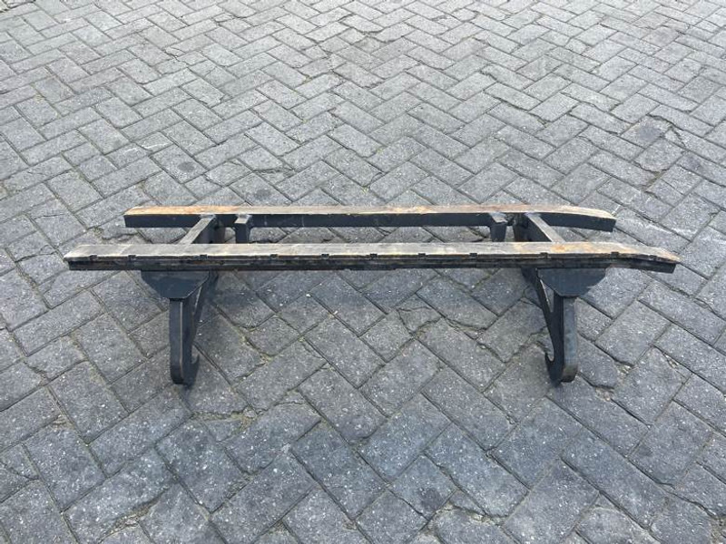Volvo L28/L30/L35 - Forks/Palletgabeln/Palletvorken - מזלגות עבור מכונת בנייה: תמונה 2 Volvo L28/L30/L35 - Forks/Palletgabeln/Palletvorken - מזלגות עבור מכונת בנייה: תמונה 2