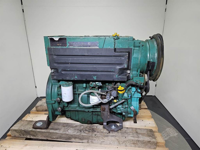 Volvo L30B-Z/SX-D3DCEE2-Deutz BF4L2011-Engine/Motor - מנוע עבור מכונת בנייה: תמונה 1 Volvo L30B-Z/SX-D3DCEE2-Deutz BF4L2011-Engine/Motor - מנוע עבור מכונת בנייה: תמונה 1