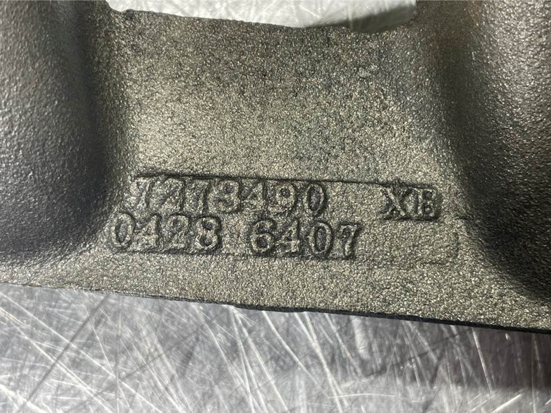 Volvo L30B-Z/X-Deutz TD2011L04I-04286407-Intake manifold - מנוע עבור מכונת בנייה: תמונה 4 Volvo L30B-Z/X-Deutz TD2011L04I-04286407-Intake manifold - מנוע עבור מכונת בנייה: תמונה 4
