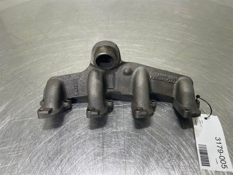 Volvo L30B-Z/X-Deutz TD2011L04I-04286407-Intake manifold - מנוע עבור מכונת בנייה: תמונה 1 Volvo L30B-Z/X-Deutz TD2011L04I-04286407-Intake manifold - מנוע עבור מכונת בנייה: תמונה 1
