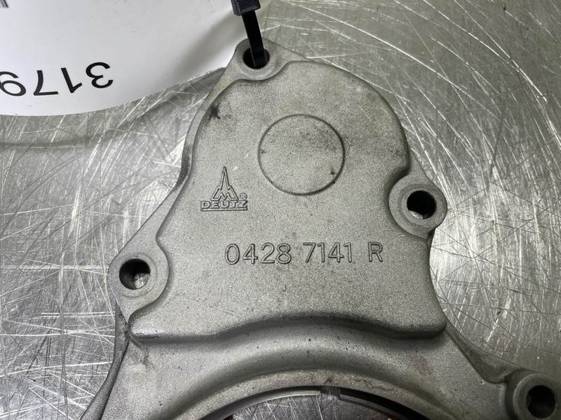 Volvo L30B-Z/X-Deutz TD2011L04I-04287141R-Front cover - מנוע עבור מכונת בנייה: תמונה 3 Volvo L30B-Z/X-Deutz TD2011L04I-04287141R-Front cover - מנוע עבור מכונת בנייה: תמונה 3