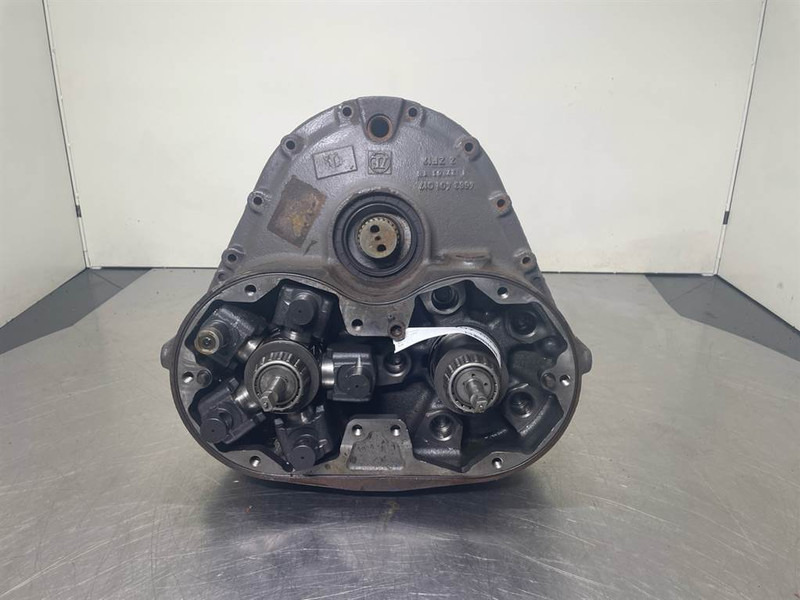 Volvo L45F-ZF 4663002009-Transmission/Getriebe - תיבת הילוכים עבור מכונת בנייה: תמונה 1 Volvo L45F-ZF 4663002009-Transmission/Getriebe - תיבת הילוכים עבור מכונת בנייה: תמונה 1