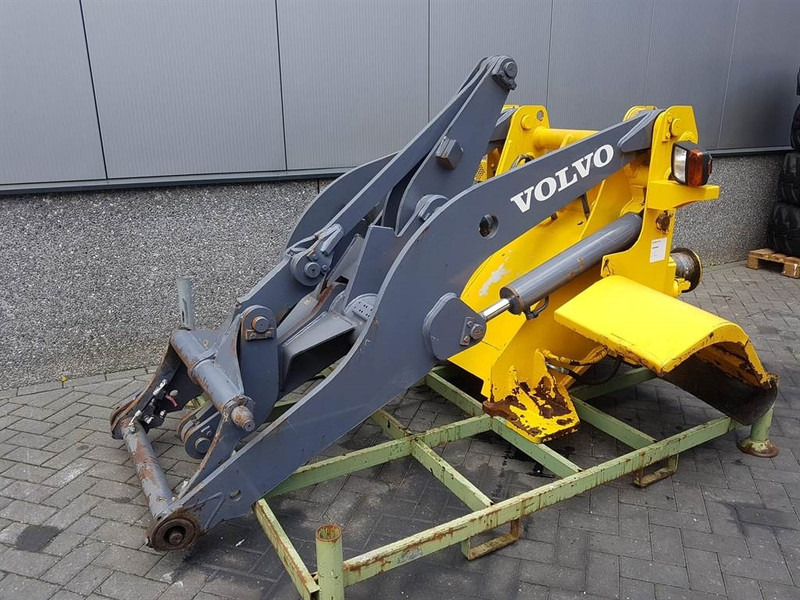Volvo L45TP -VOE11308064- Lifting framework/Schaufelarm - זרוע: תמונה 3 Volvo L45TP -VOE11308064- Lifting framework/Schaufelarm - זרוע: תמונה 3