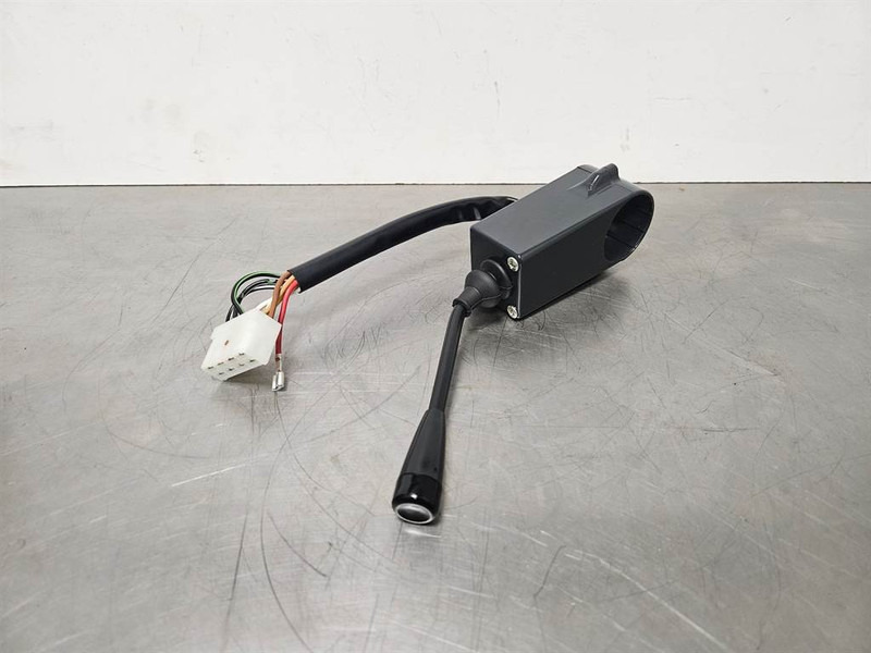 Zettelmeyer ZL 601 - Steer col switch/Lenkstockschalter - מתג עמוד היגוי עבור מכונת בנייה: תמונה 4 Zettelmeyer ZL 601 - Steer col switch/Lenkstockschalter - מתג עמוד היגוי עבור מכונת בנייה: תמונה 4