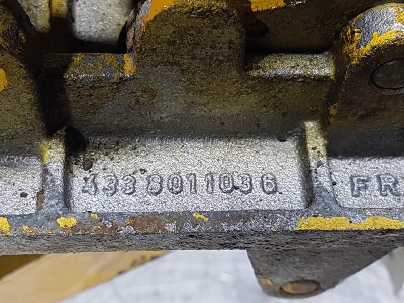 Zettelmeyer ZL1001 - Brake pedal - תא ופנים הרכב עבור מכונת בנייה: תמונה 4 Zettelmeyer ZL1001 - Brake pedal - תא ופנים הרכב עבור מכונת בנייה: תמונה 4