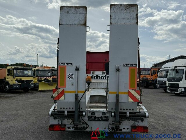 Goldhofer STN-L3-39/80 3Achsen hydraulische Rampen ABS/EBS - סמיטריילר עם מטען נמוך: תמונה 2 Goldhofer STN-L3-39/80 3Achsen hydraulische Rampen ABS/EBS - סמיטריילר עם מטען נמוך: תמונה 2