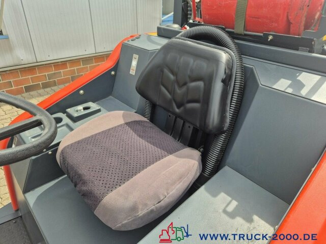 Hako Sweepmaster 1500RH Kehr- Flächen Hallenreiniger - מטאטא כבישים: תמונה 3 Hako Sweepmaster 1500RH Kehr- Flächen Hallenreiniger - מטאטא כבישים: תמונה 3