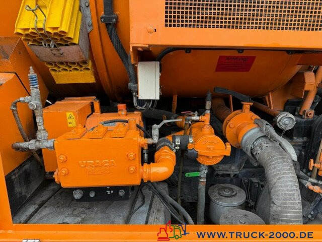 MAN 26.320 Müller Kanal Sauger + Sinkkastenreiniger - משאית ואקום: תמונה 3 MAN 26.320 Müller Kanal Sauger + Sinkkastenreiniger - משאית ואקום: תמונה 3