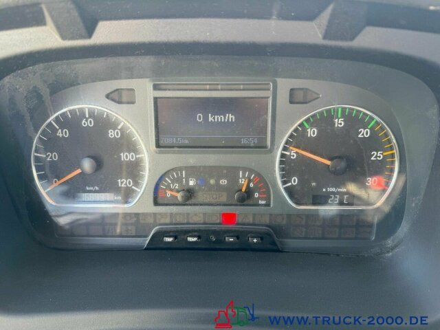 Mercedes-Benz 1529 Klaas Dachdecker Montagekran Hakenhöhe 46 M - עגורן לכל שטח: תמונה 4 Mercedes-Benz 1529 Klaas Dachdecker Montagekran Hakenhöhe 46 M - עגורן לכל שטח: תמונה 4