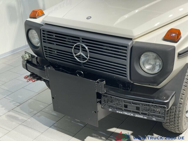 Mercedes-Benz 300 GD Pickup "Mit Winterdienst" 1. Hand 29 TKM - טנדר: תמונה 2 Mercedes-Benz 300 GD Pickup "Mit Winterdienst" 1. Hand 29 TKM - טנדר: תמונה 2