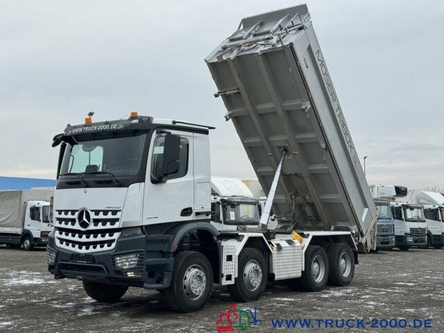 Mercedes-Benz Arocs 3248 8x4/4 Moser 3 Seiten Kipper Retarder - מזהיר: תמונה 2 Mercedes-Benz Arocs 3248 8x4/4 Moser 3 Seiten Kipper Retarder - מזהיר: תמונה 2