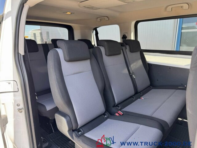 Opel Vivaro 9 Sitzer Klima vorne & hinten Navi + DAB - מיניבוס, כלי רכב מסחרי לנוסעים: תמונה 5 Opel Vivaro 9 Sitzer Klima vorne & hinten Navi + DAB - מיניבוס, כלי רכב מסחרי לנוסעים: תמונה 5