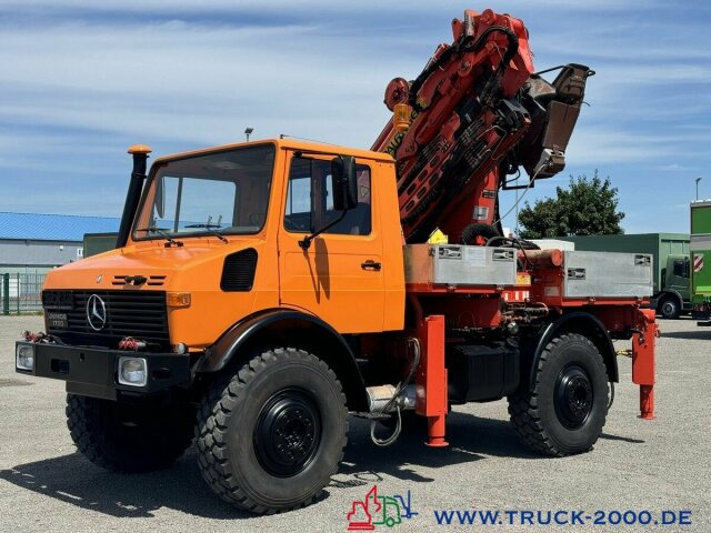 Interior photo 3: משאית מנוף Unimog U1700 Kran PK16000 + Jib Höhe 22,50m + Winde