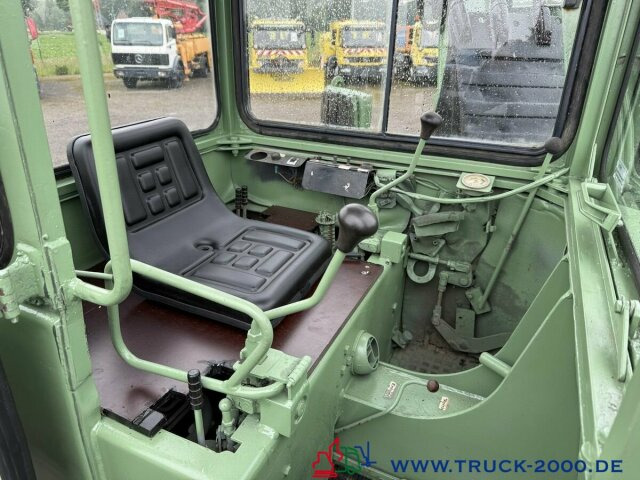Unimog U427/10 Schaeff Mobilbagger AT 16 NUR 175 TKM - כלי רכב מסחרי: תמונה 4 Unimog U427/10 Schaeff Mobilbagger AT 16 NUR 175 TKM - כלי רכב מסחרי: תמונה 4