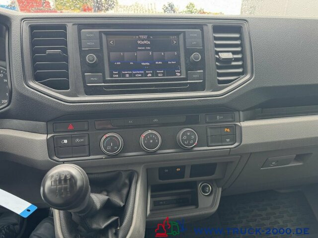 Volkswagen Crafter 35 2.0 TDI Hoch & Lang 3 Sitze Klima DAB - כלי רכב מסחרי עם לוח: תמונה 5 Volkswagen Crafter 35 2.0 TDI Hoch & Lang 3 Sitze Klima DAB - כלי רכב מסחרי עם לוח: תמונה 5