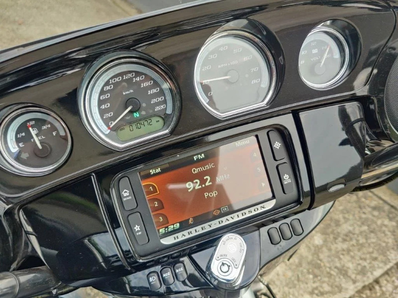 Harley-Davidson Electra Glide Ultra Limited 103" - אופנוע: תמונה 3 Harley-Davidson Electra Glide Ultra Limited 103" - אופנוע: תמונה 3