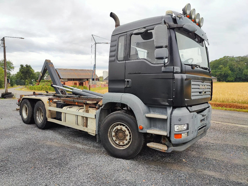 MAN TGA 26.350 6x4 Container AJK Euronorm 3 - משאית הרמת וו: תמונה 1 MAN TGA 26.350 6x4 Container AJK Euronorm 3 - משאית הרמת וו: תמונה 1