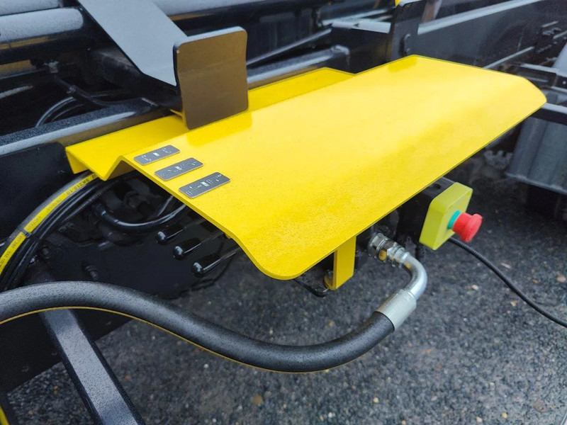 MAN TGL 12.250 with NEW Containersystem / Hooklift JIMECA - משאית הרמת וו: תמונה 5 MAN TGL 12.250 with NEW Containersystem / Hooklift JIMECA - משאית הרמת וו: תמונה 5