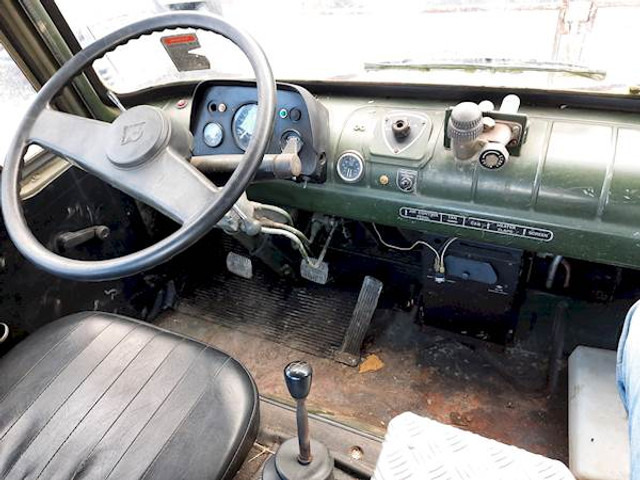 Bedford MJP2 4X4 - משאית עם שלדת תא: תמונה 5 Bedford MJP2 4X4 - משאית עם שלדת תא: תמונה 5