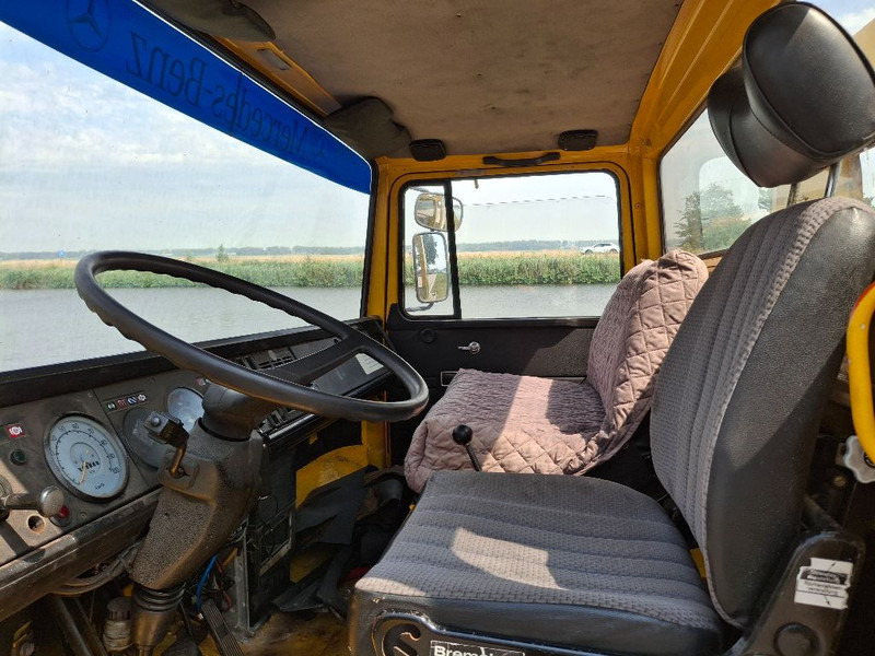 Mercedes-Benz LPL 813 - משאית גרירה: תמונה 4 Mercedes-Benz LPL 813 - משאית גרירה: תמונה 4