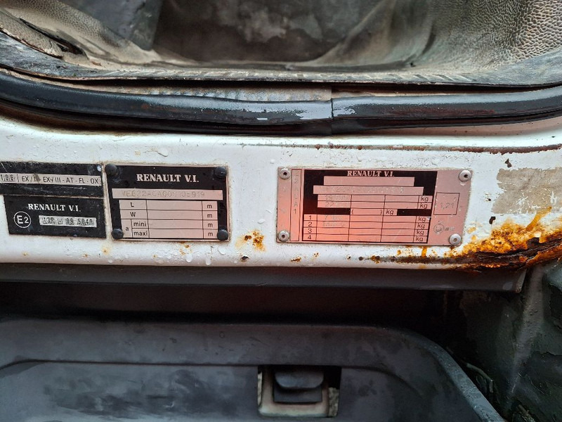 Renault PREMIUM 270 GAS / LPG - משאית מכל: תמונה 4 Renault PREMIUM 270 GAS / LPG - משאית מכל: תמונה 4
