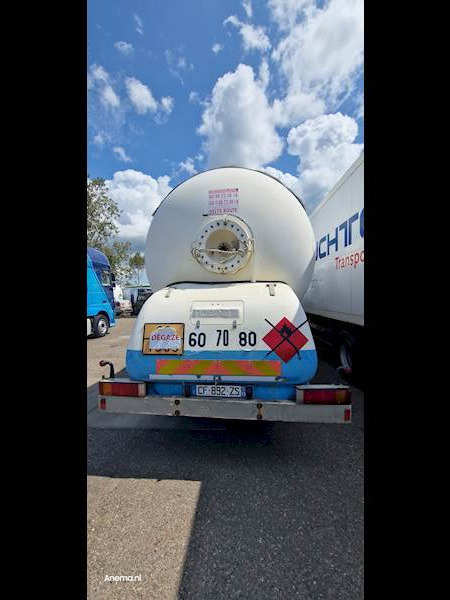 Renault PREMIUM 270 GAS / LPG - משאית מכל: תמונה 5 Renault PREMIUM 270 GAS / LPG - משאית מכל: תמונה 5