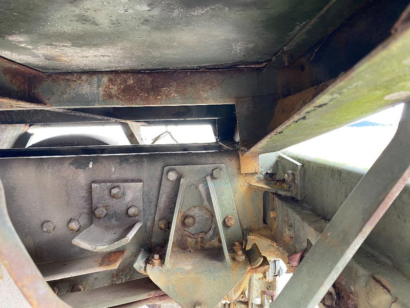 משאית תיבה Terberg F750 4x4: תמונה 11 משאית תיבה Terberg F750 4x4: תמונה 11