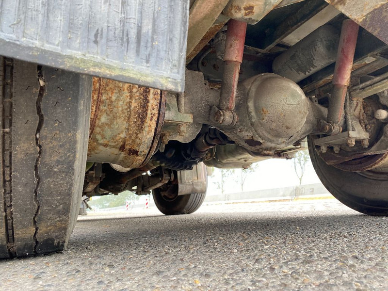 משאית תיבה Terberg F750 4x4: תמונה 9 משאית תיבה Terberg F750 4x4: תמונה 9