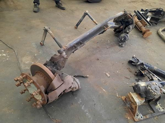 Volvo FAT7.5 - סרן קדמי עבור משאית: תמונה 3 Volvo FAT7.5 - סרן קדמי עבור משאית: תמונה 3