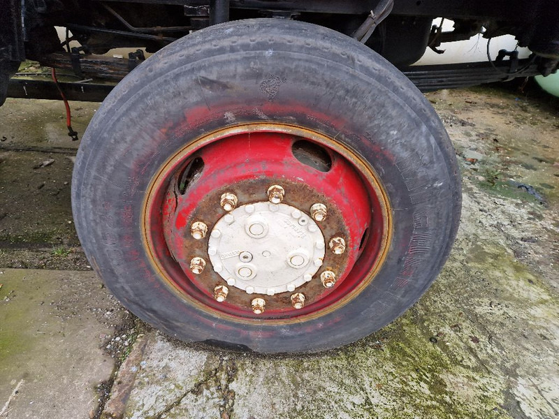 Volvo N10 6x6 - משאית עם שלדת תא: תמונה 5 Volvo N10 6x6 - משאית עם שלדת תא: תמונה 5
