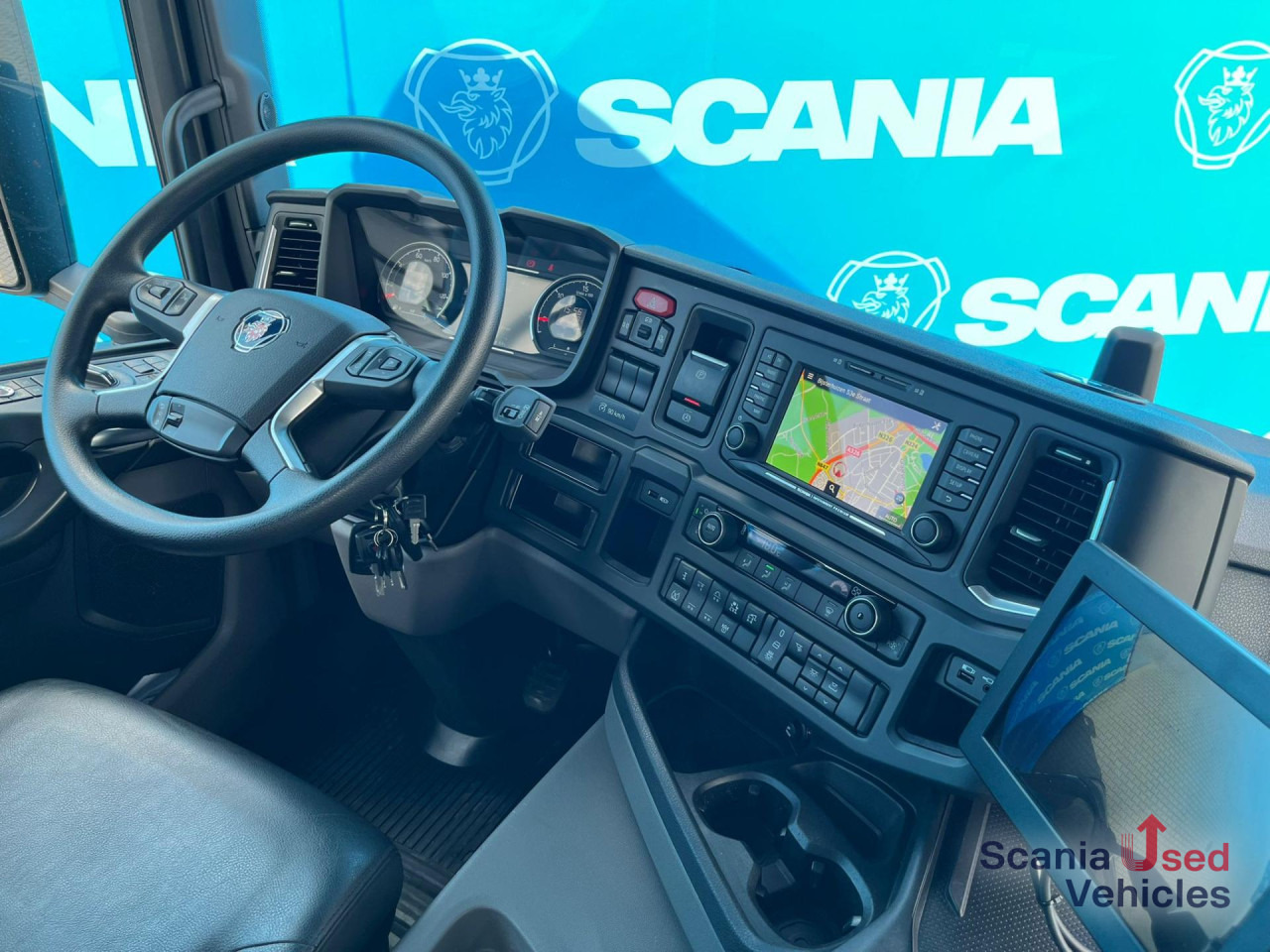 SCANIA G 450 B8x2*6NB DIFF-L HIAB X-HIPRO 262 EP-4 - משאית צד נופל/ שטוחה: תמונה 4 SCANIA G 450 B8x2*6NB DIFF-L HIAB X-HIPRO 262 EP-4 - משאית צד נופל/ שטוחה: תמונה 4