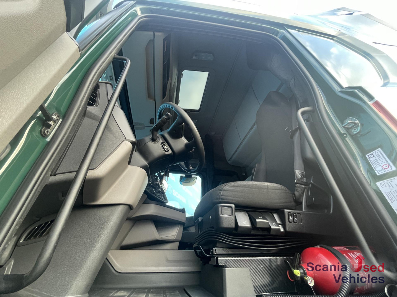 SCANIA R 450 A4x2NA DIFF-L RETARDER ADR-FL PARK AIRCO - יחידת טרקטור: תמונה 4 SCANIA R 450 A4x2NA DIFF-L RETARDER ADR-FL PARK AIRCO - יחידת טרקטור: תמונה 4