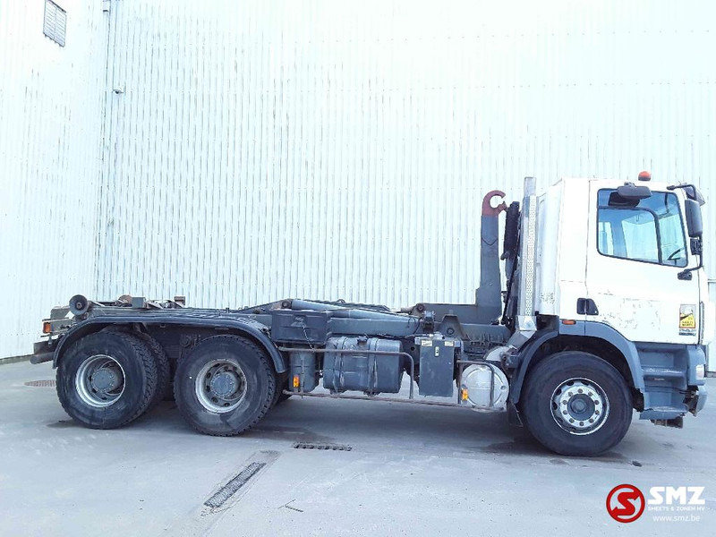 DAF 85 CF 340 Euro 3 top condtion - מוביל מכולות/ משאית החלפת גוף: תמונה 4 DAF 85 CF 340 Euro 3 top condtion - מוביל מכולות/ משאית החלפת גוף: תמונה 4